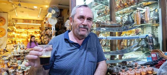 KAHRAMANMARAŞ’TA OSMANLI’DAN GÜNÜMÜZE UZANAN ŞİFA GELENEĞİ: BALLI MEYAN ŞERBETİ