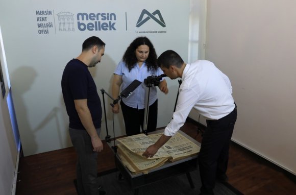 MERSİN’İN YARIM ASIRLIK YEREL BASIN ARŞİVİ DİJİTALE AKTARILIYOR