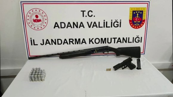JANDARMADAN KAÇAK SİLAH OPERASYONU: 4 GÖZALTI