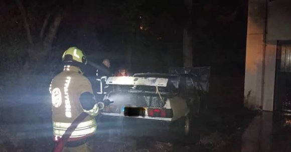DÖRTYOL’DA TOFAŞ ALEVLERE TESLİM OLDU