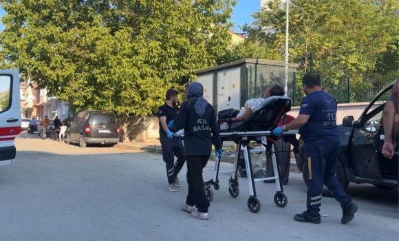 KENDİSİNE ZARAR VERDİĞİNİ İHBAR EDEN KADIN, ARAÇTA FENALAŞMIŞ HALDE BULUNDU