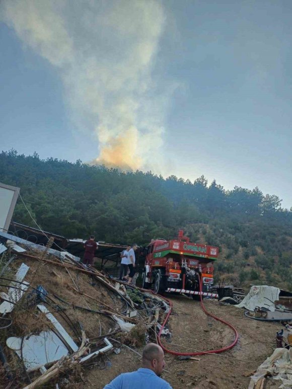HASSA’DA ORMANLIK ALAN YANGINI KONTROL ALTINA ALINDI
