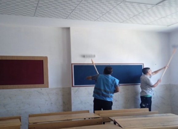 MERSİN’DE DENETİMLİ SERBESTLİK YÜKÜMLÜLERİNDEN 6 OKULDA BAKIM VE TADİLAT