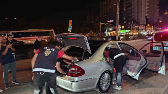 ADANA’DA ‘HUZUR VE GÜVEN’ UYGULAMASI: 1 MİLYON 94 BİN TL CEZA, 38 YAKALAMA