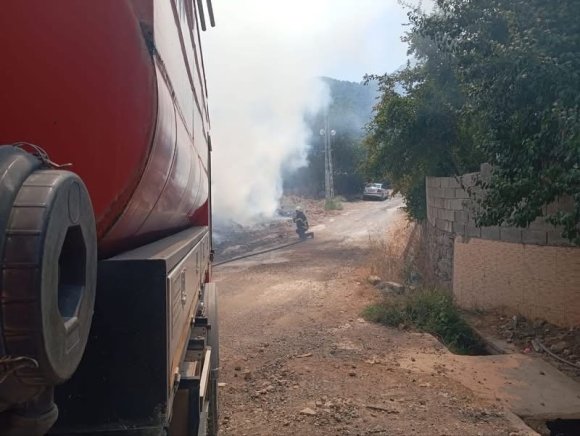 HASSA’DA BAHÇE YANGINI KONTROL ALTINA ALINDI