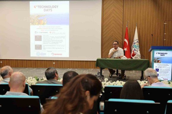 ALKÜ’DE TEKNOLOJİ GÜNLERİ YAPILDI