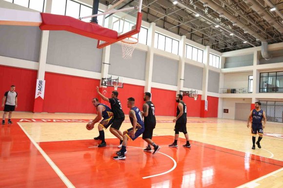 AOSB’DE BASKETBOL HEYECANI BAŞLADI