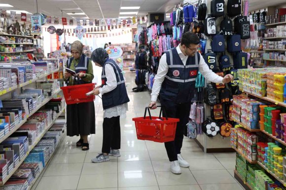 ADANA’DA YENİ EĞİTİM-ÖĞRETİM SEZONU ÖNCESİ KIRTASİYE DENETİMİ