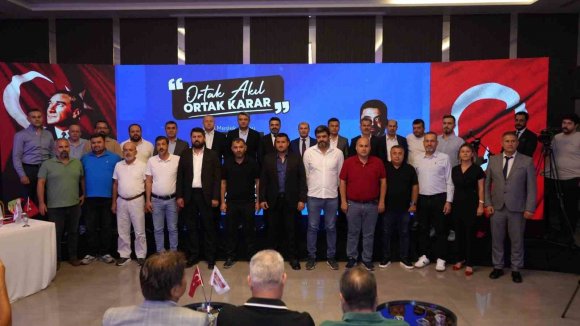 ERDEMLİ TSO’YA ADAYLIĞINI AÇIKLAYAN MURAT TOPAL: "BİZİM YÖNETİM ANLAYIŞIMIZ, ORTAK AKIL, ORTAK KARAR"