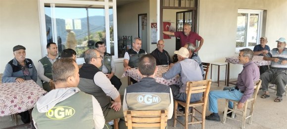 MERSİN’DE ORMAN YANGINI ALARMI: EKİPLER TEYAKKUZDA
