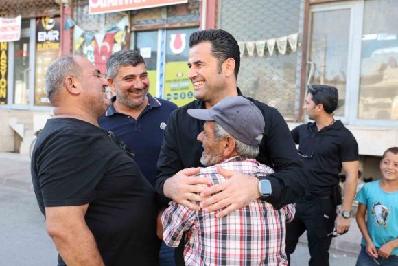 BEŞİKCİ, MAHALLELERİN TALEPLERİNİ YERİNDE DİNLİYOR