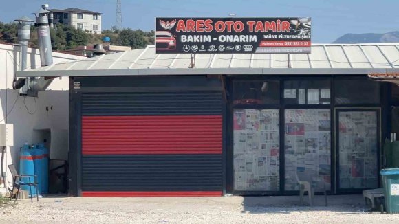 ARACIN MOTOR KISMINDA YAŞANAN PATLAMA SONRASI BAŞINA PARÇA İSABET EDEN 13 YAŞINDAKİ ÇIRAK HAYATINI KAYBETTİ