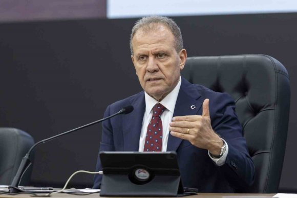 SEÇER’DEN PLASTİK İŞLETMELERİ MESAJI: "HALK SAĞLIĞI BİZİM İÇİN HER ŞEYDEN ÖNEMLİ"