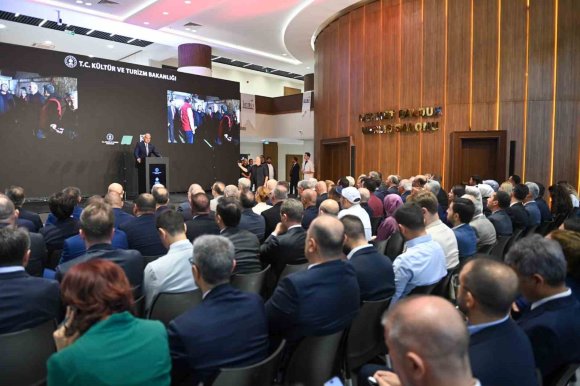 DEPREM BÖLGESİNDE KÜLTÜREL MİRASA 34 MİLYAR LİRALIK İHYA SEFERBERLİĞİ