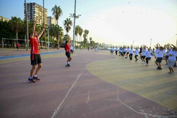 MERSİN’DE HAREKETLİLİK HAFTASINDA SPOR VE ENGELSİZ ULAŞIM BULUŞMASI