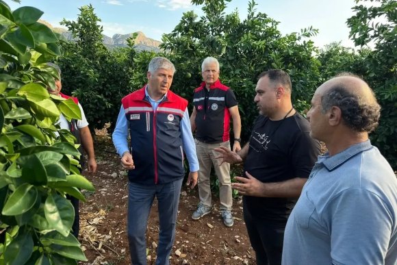 ADANA’DA DOLU VURAN TARIM ARAZİLERİNDE İNCELEMELER BAŞLADI