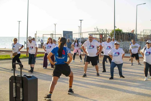 MERSİNLİ MUHTARLAR SABAH SPORUNDA BULUŞTU