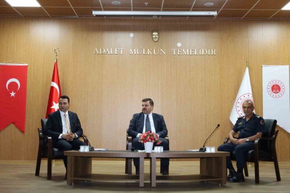TARSUS’TA ADLİ SORUŞTURMALAR İÇİN KOORDİNASYON TOPLANTISI DÜZENLENDİ