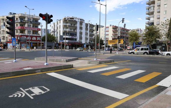 MERSİN’DE KAVŞAK TRAFİĞİNE YAPAY ZEKA DESTEĞİ