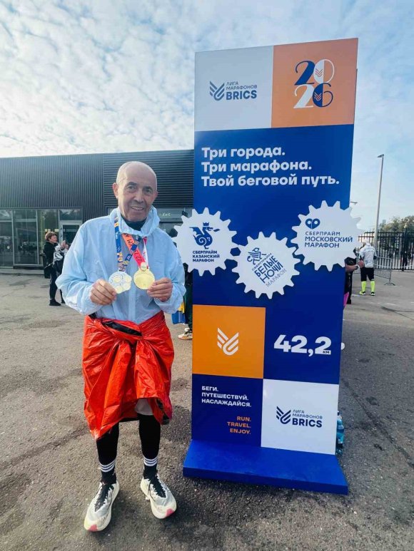 77 YAŞINDAKİ DEMİR ADAM ALİ BIDI, MOSKOVA MARATONU’NDA TÜRKİYE’Yİ TEMSİL ETTİ