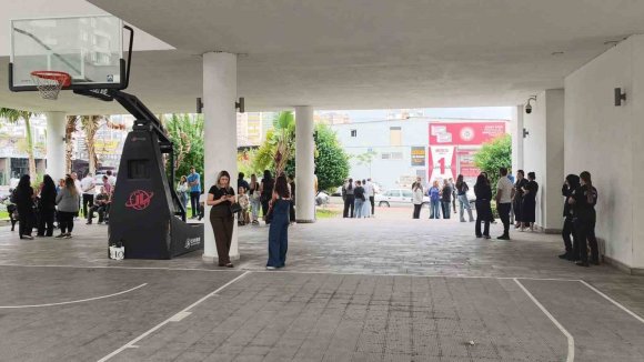 "MEZİTLİ BELEDİYE BAŞKANI TUNCER, YENİ PARTİ VE MEDYA KURULUŞUNA SİLAHLI SALDIRI DÜZENLETTİRDİ" İDDİASI