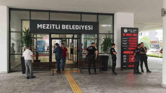 "MEZİTLİ BELEDİYE BAŞKANI TUNCER, YENİ PARTİ VE MEDYA KURULUŞUNA SİLAHLI SALDIRI DÜZENLETTİRDİ" İDDİASI