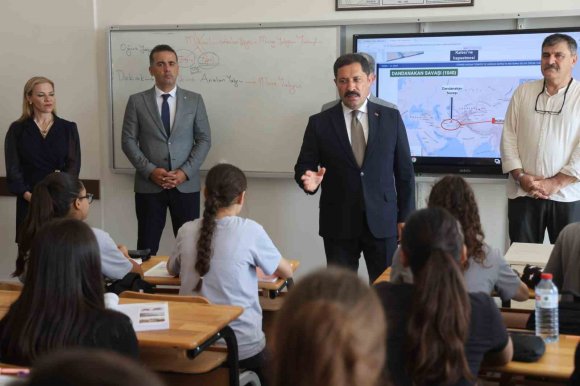 DEPREMDE 210 EĞİTİM KURUMUNUN YIKILDIĞI HATAY’DA 254 YENİ OKUL HİZMETE AÇILDI