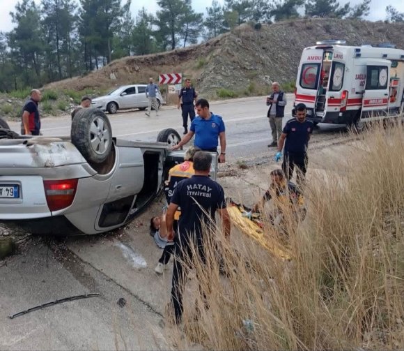 YAYLADAĞI’NDA TAKLA ATAN OTOMOBİLİN SÜRÜCÜSÜ YARALANDI