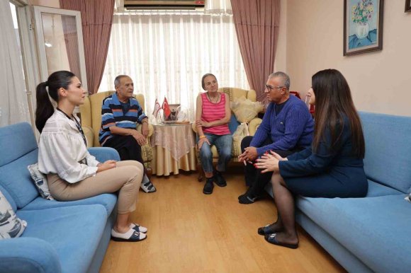 AKDENİZ BELEDİYESİNDEN YAŞLILARA VEFA