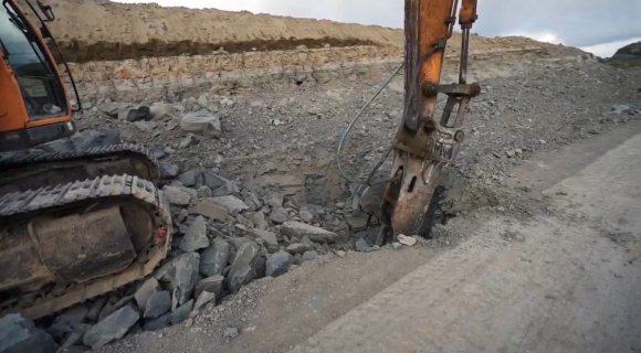 KOÇÖREN TOKİ BÖLGESİNDE 7 KİLOMETRELİK YOL ÇALIŞMASI SÜRÜYOR