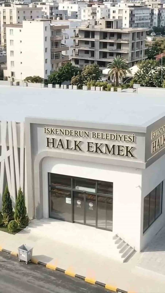 İSKENDERUN’DA HALK EKMEK FABRİKASI İÇİN İLK KEPÇE VURULDU