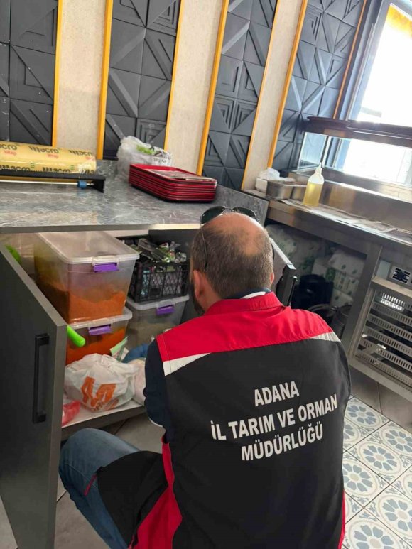 KOZAN’DA OKUL ÇEVRELERİNDE GIDA DENETİMİ