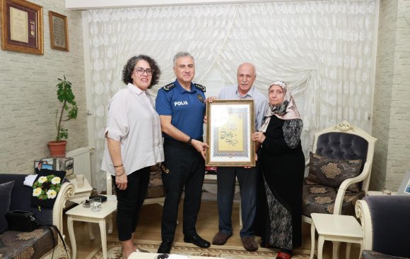 ŞEHİT POLİS VEYSİ KAKI, DUALARLA ANILDI