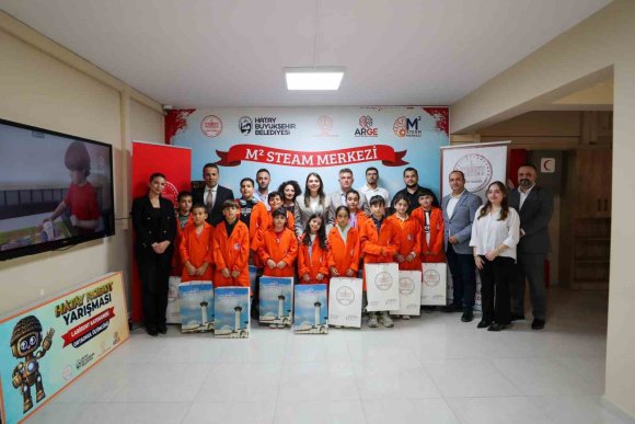 HATAY’DA ÇOCUKLARA ROBOTİK KODLAMA VE TASARIM EĞİTİMİ VERİLDİ