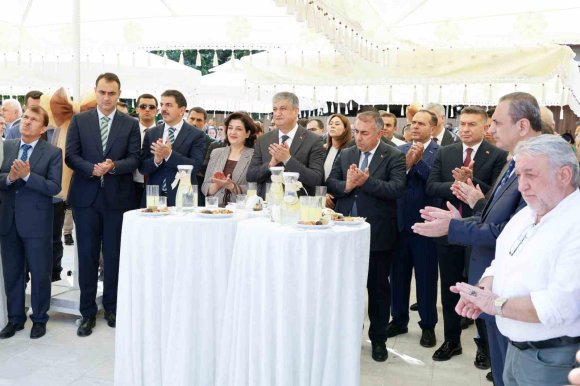 ADANA’DA ’SELAMLIK SOFRA MİRASI EVİ’ HİZMETE AÇILDI