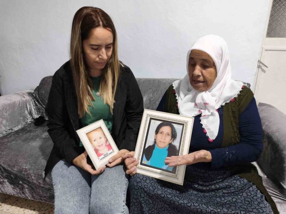 EVLATLARI YANARAK CAN VEREN ACILI ANNELER, MİHRAÇ URAL’IN YANARAK CAN VERMESİNİ İSTİYORLAR