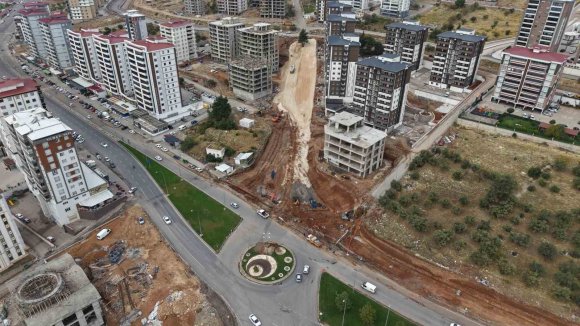 KAHRAMANMARAŞ’TA TÖMEK KAVŞAĞI’NDA TRAFİĞİ RAHATLATACAK PROJEYE START VERİLDİ