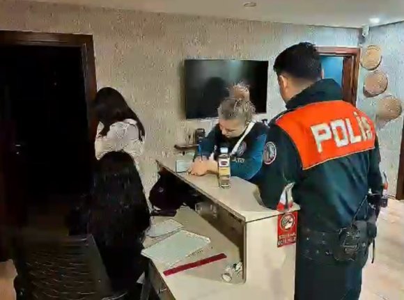HATAY’DA 20 MASAJ SALONU DENETLENDİ