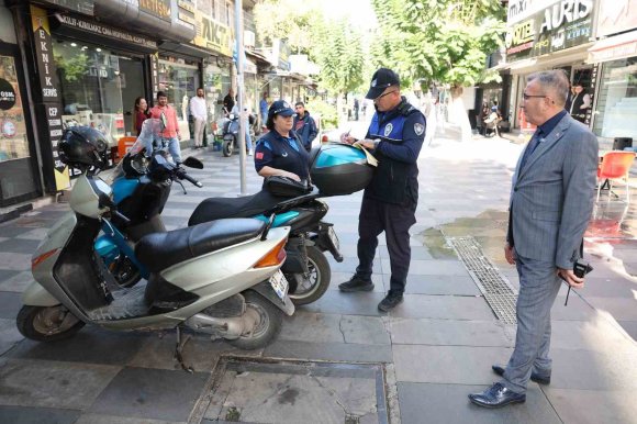 MERSİN’DE KALDIRIM İŞGALİNE GEÇİT YOK