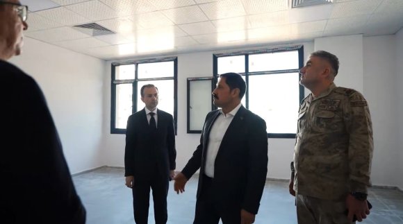 PAYAS’TA HALK EĞİTİM MERKEZİ VE ÖĞRENCİ PANSİYONU İNŞAATINDA SONA YAKLAŞILDI