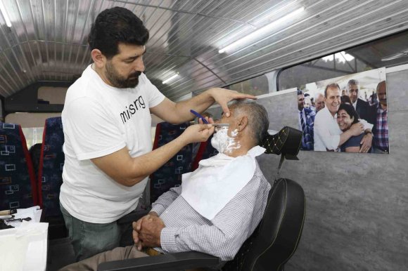 MERSİN’DE MOBİL KUAFÖR HİZMETİ 40 BİN 100 KİŞİYE ULAŞTI