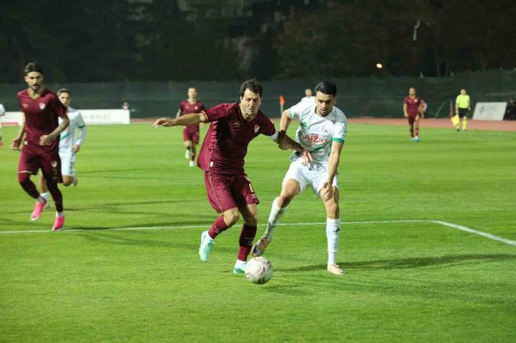 TFF 2. LİG: ISPARTA 32 SPOR: 3 - ELAZIĞSPOR: 4