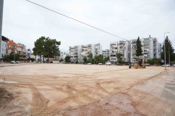 AYDOĞMUŞ PAZAR YERİ SORUNUNA KALICI ÇÖZÜM