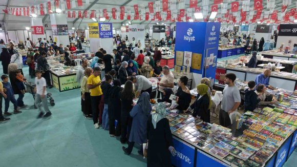 UNESCO EDEBİYAT ŞEHRİ’NDE KÜLTÜR ŞÖLENİ