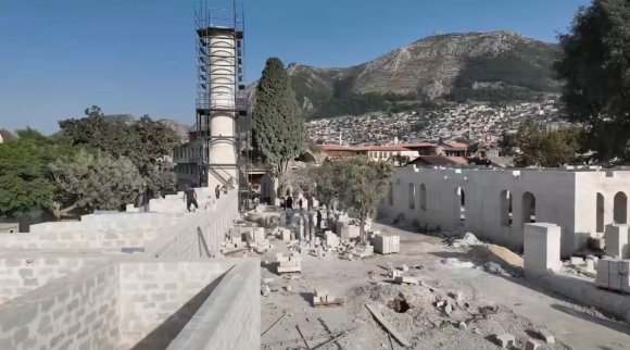 DEPREMİN YIKTIĞI ANTAKYA ULU CAMİİ’DE RESTORASYON ÇALIŞMALARI SÜRÜYOR