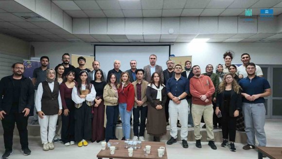 UNESCO EDEBİYAT ŞEHRİ KAHRAMANMARAŞ’TA ‘GENÇ YAZARLAR DESTEK PROGRAMI’ TAMAMLANDI