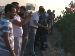 Antalya’da mahalleliyi sokağa döken yangın