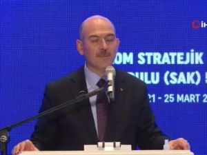 İçişleri Bakanı Süleyman Soylu, “Bizimkiler yine avlanmaya çıktılar ve bir av yakaladılar.