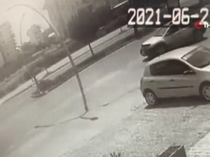 Ciple çarpışan motosikletin sürücüsü genç kız ağır yaralandı