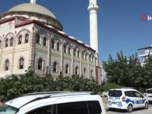 Cami bahçesinde ölen ağabeye son bakış